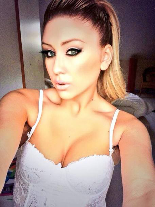 Mario Balotelli? “Un vero stallone. Lo abbiamo fatto…”. Cronaca della notte hot Mario Balotelli? “Un vero stallone. Lo abbiamo fatto…”. Cronaca della notte hot
