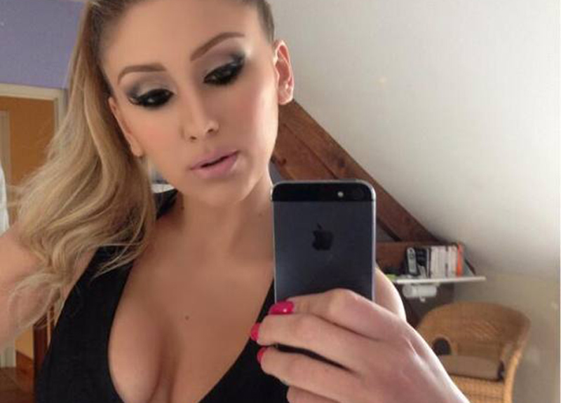 Mario Balotelli? “Un vero stallone. Lo abbiamo fatto…”. Cronaca della notte hot Mario Balotelli? “Un vero stallone. Lo abbiamo fatto…”. Cronaca della notte hot