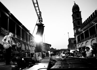I discografici indipendenti a Faenza,la migliore clip è di Morgan