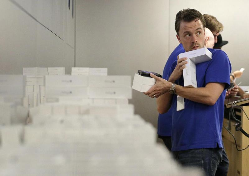 Febbre da iPhone 6 anche in Italia: ecco come e dove trovarlo Febbre da iPhone 6 anche in Italia: ecco come e dove trovarlo