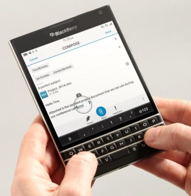 Passport, il futuro di BlackBerry è quadrato