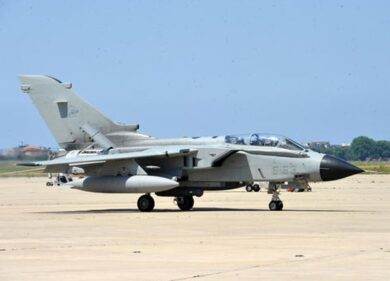 F35, passa la mozione del Pd: “Dimezzare il budget di spesa”