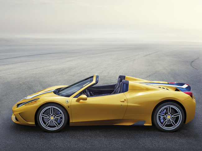 Ferrari 458 “A” in viaggio verso Parigi Ferrari 458 “A” in viaggio verso Parigi