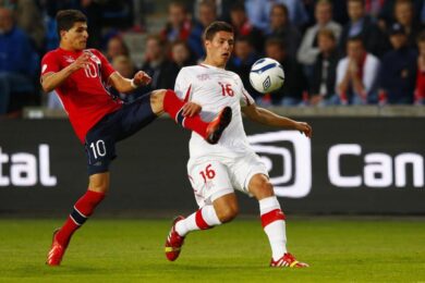 Milan, obiettivo difesa: Schar ai saldi di gennaio