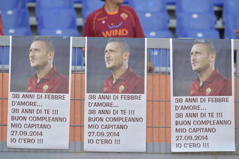 L’Olimpico con la febbre a 38-Totti. Il pupone: “Siete unici” L’Olimpico con la febbre a 38-Totti. Il pupone: “Siete unici”