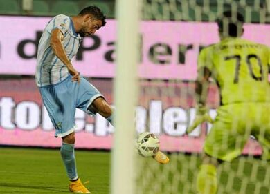 La Lazio ritrova il campionato: 4-0. A Palermo si gioca… anche in campo