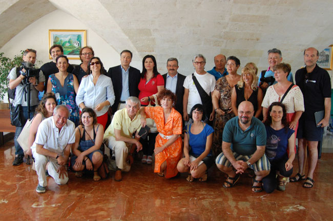 Il Salento tra dieta mediterranea e antiche tradizioni Il Salento tra dieta mediterranea e antiche tradizioni