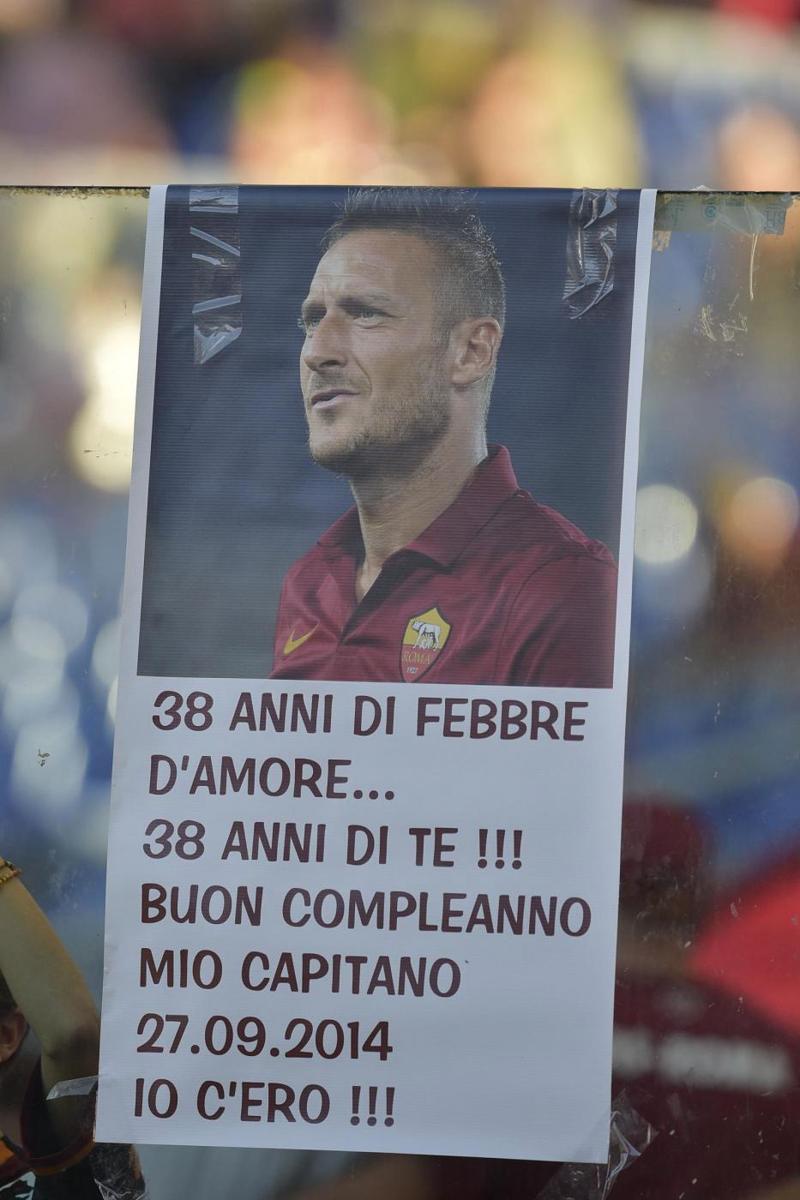 “Il record di Totti un falso storico”. Revisionismo celeste, ricorso in appello “Il record di Totti un falso storico”. Revisionismo celeste, ricorso in appello