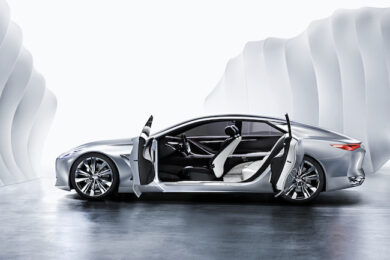 Infiniti Q80 Inspiration: sua eccellenza il lusso
