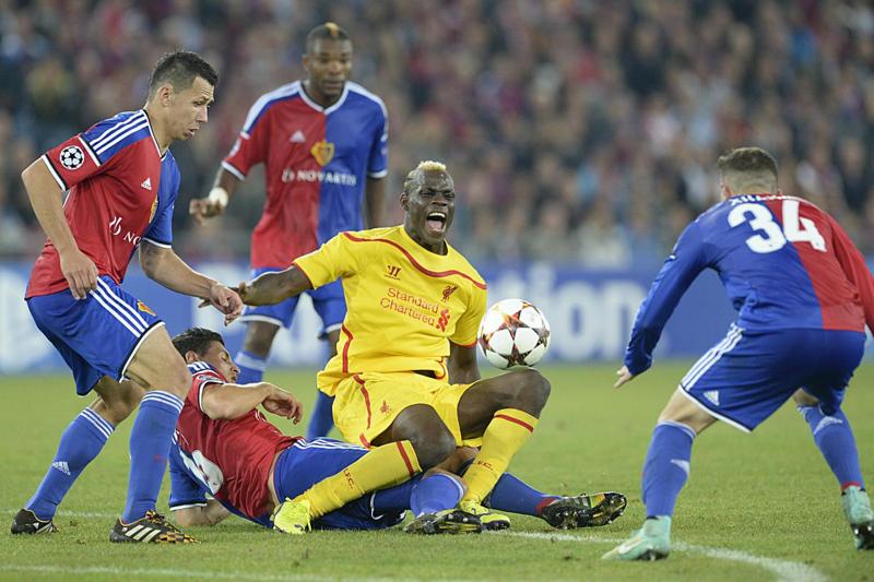 “Prestazione avvilente”, cartellino rosso a Balotelli da Graeme Spuness “Prestazione avvilente”, cartellino rosso a Balotelli da Graeme Spuness