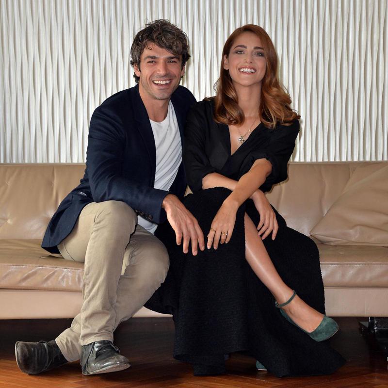 Miriam Leone e Luca Argentero: vi raccontiamo “Fratelli Unici” Miriam Leone e Luca Argentero: vi raccontiamo “Fratelli Unici”