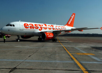 EasyJet fa il pieno di utili grazie a Air France