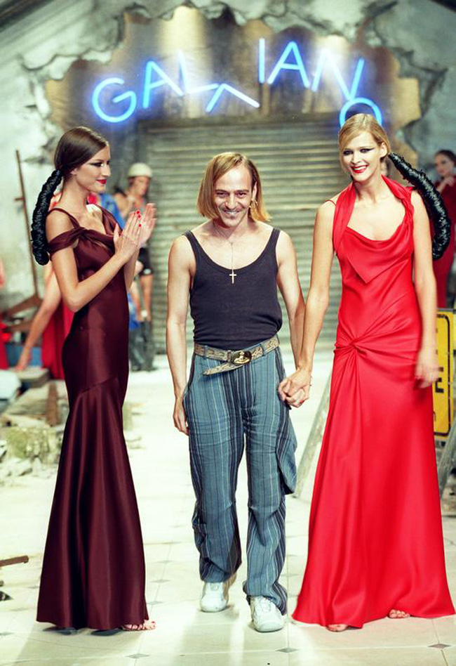 Renzo Rosso riabilita Galliano. E gli affida la direzione di Margiela Renzo Rosso riabilita Galliano. E gli affida la direzione di Margiela
