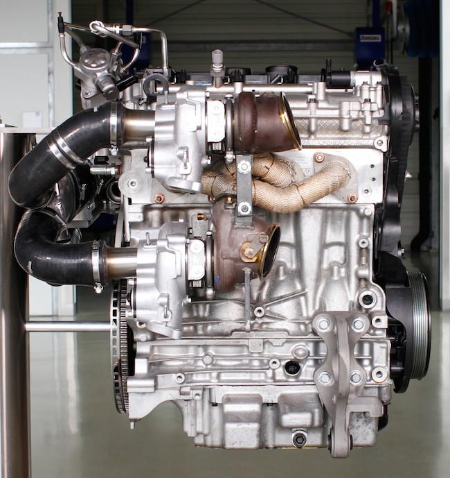 Volvo presenta il prototipo del propulsore da 450 CV High Performance Drive-E Volvo presenta il prototipo del propulsore da 450 CV High Performance Drive-E