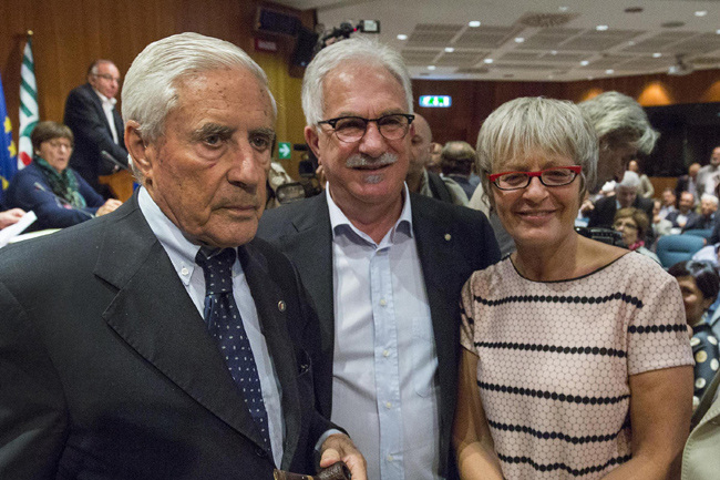 Cisl, arriva Anna Maria Furlan. “La Cgil sbaglia. Dialoghiamo con Renzi” Cisl, arriva Anna Maria Furlan. “La Cgil sbaglia. Dialoghiamo con Renzi”