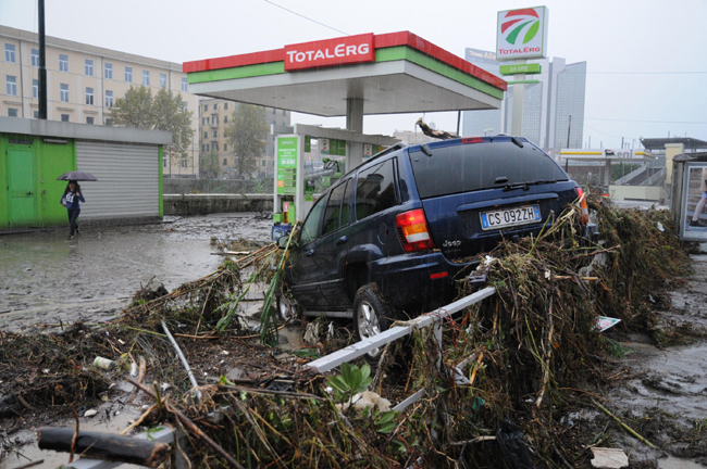 Genova blindata, nuovo allarme. La procura: “Disastro colposo”