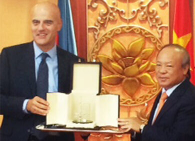 Eni firma due nuovi contratti per l’esploraz​ione nell’offsh​ore del Vietnam