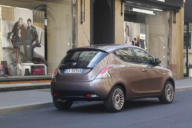 Nuova Ypsilon ELLE, la fashion city car per eccellenza