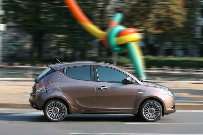 Nuova Ypsilon ELLE, la fashion city car per eccellenza