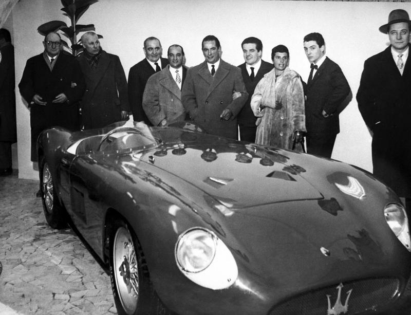 Maserati, da Nuvolari a Marchionne: I 100 anni del tridente con Filmmaster Maserati, da Nuvolari a Marchionne: I 100 anni del tridente con Filmmaster