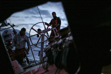 Il  Team Alvimedica prende la testa della Volvo Ocean Race