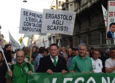 La Lega in piazza contro i migranti. Foto