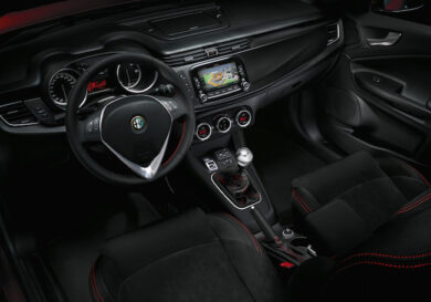 Alfa Romeo Giulietta Sprint è arrivata negli showroom italiani