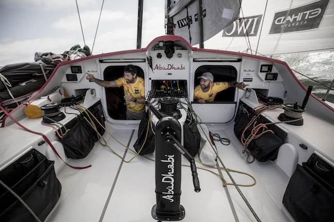 Volvo Ocean Race lascia Capo Verde alle spalle, ora l’ostacolo calme equatoriali