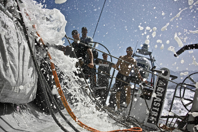 Volvo Ocean Race lascia Capo Verde alle spalle, ora l’ostacolo calme equatoriali
