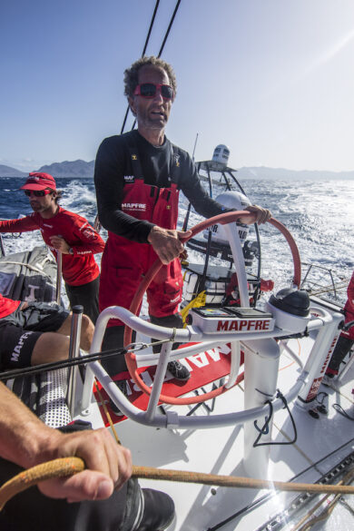 Volvo Ocean Race lascia Capo Verde alle spalle, ora l’ostacolo calme equatoriali