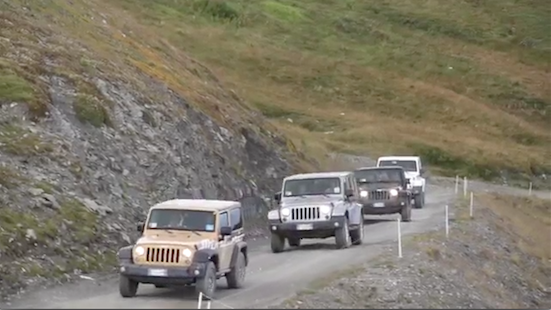 Jeep e Autonomy in off-road sulle montagne del Sestriere