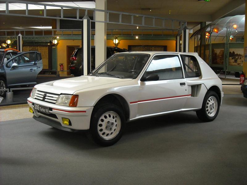 PEUGEOT AD AUTOMOTO D’EPOCA: FESTEGGIA TRENT’ANNI DI TURBO 16 PEUGEOT AD AUTOMOTO D’EPOCA: FESTEGGIA TRENT’ANNI DI TURBO 16