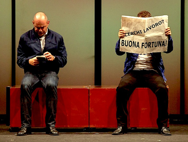 “Se tutto va male, divento famoso!”: al Ghione la commedia anti-crisi