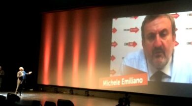 Regionali, Schittulli serra le fila. Riprendono quota i gazebo