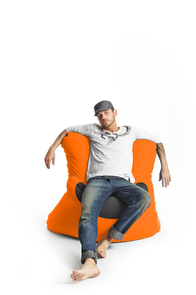 Affari ha scelto/ X-FIVE, il pouf che si ispira al windsurf Affari ha scelto/ X-FIVE, il pouf che si ispira al windsurf