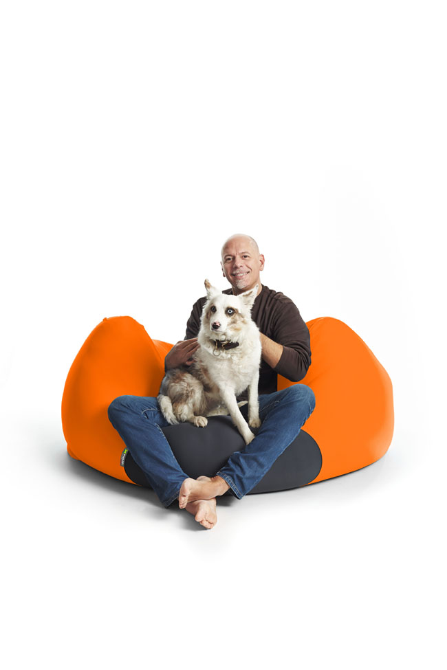 Affari ha scelto/ X-FIVE, il pouf che si ispira al windsurf Affari ha scelto/ X-FIVE, il pouf che si ispira al windsurf