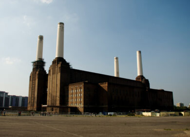 Londra, la storica Battersea Power Station diventa il centro del lusso