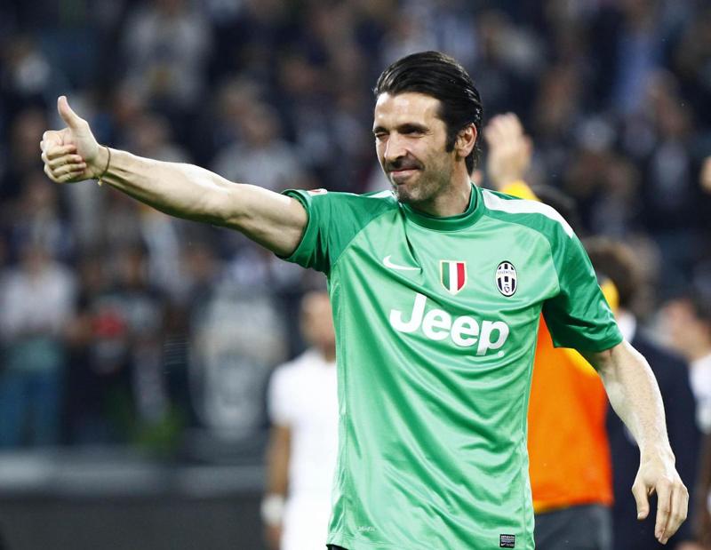 Buffon: “Obiettivo quarti di Champions e quarto scudetto” Buffon: “Obiettivo quarti di Champions e quarto scudetto”