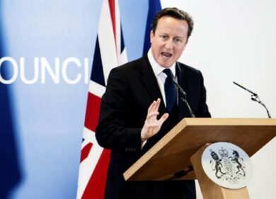 Inghilterra, si avvicinano le elezioni. Cameron punta su tasse e immigrati