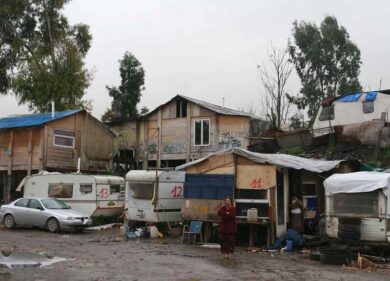 Campo rom “La Barbuta” un lager. L’Europa pronta alle sanzioni