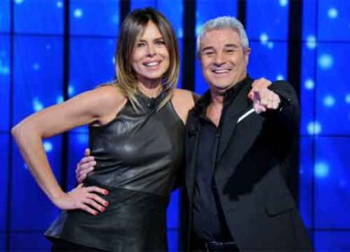 Pino Insegno ad Affari: “La D’Urso fa più ascolti di noi? Non è vero”