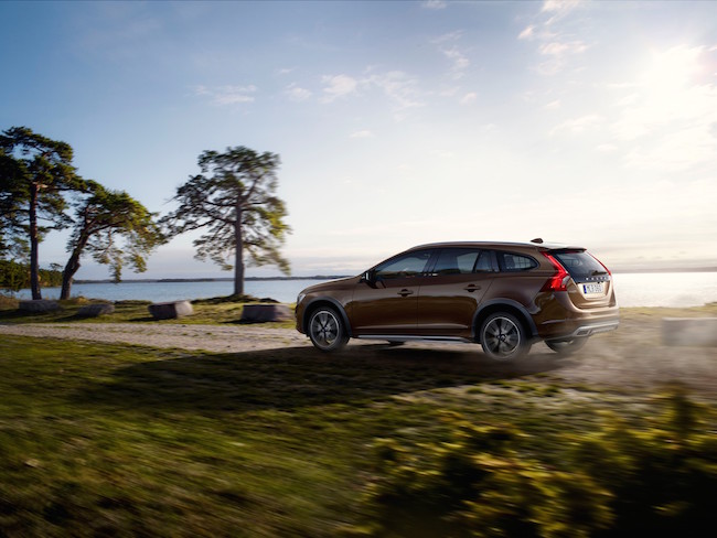 La nuova Volvo V60 Cross Country: adatta in ogni situazione