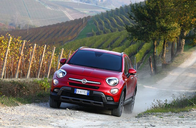 Fiat 500X, il nuovo crossover compatto della famiglia 500 Fiat 500X, il nuovo crossover compatto della famiglia 500