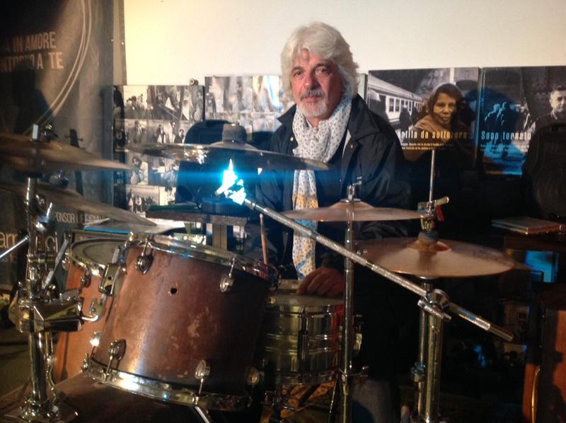 Milano, concerto live per il trentennale di don Mazzi. Perrino: “Il ritmo è il sale della vita”