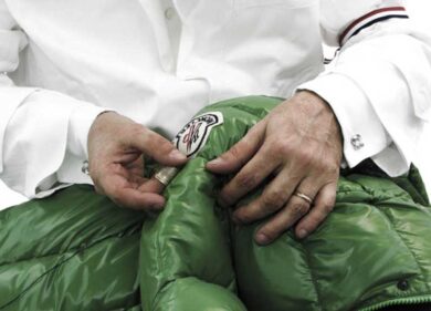 Moncler, gli utili salgono a 70,5 milioni