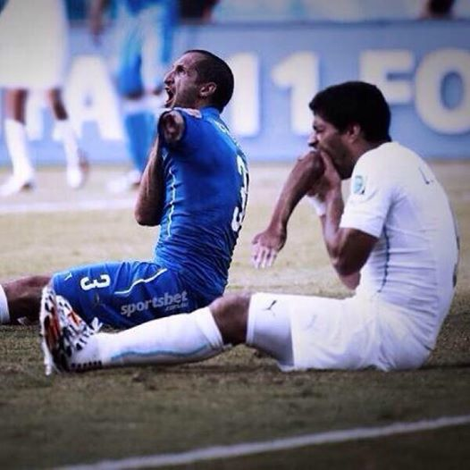 Suarez: “Trattato come criminale dopo il morso a Chiellini” Suarez: “Trattato come criminale dopo il morso a Chiellini”