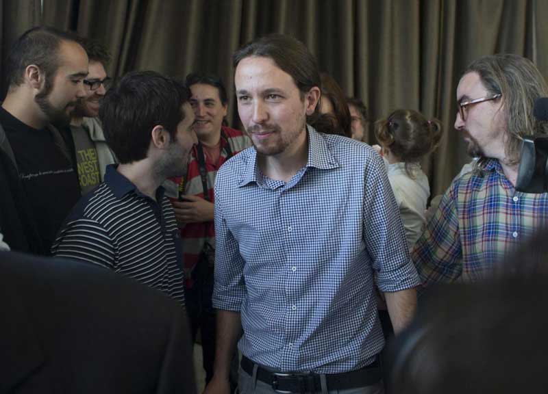 Ora anche la Spagna ha il suo Grillo. Il rottamatore Podemos primo partito Ora anche la Spagna ha il suo Grillo. Il rottamatore Podemos primo partito