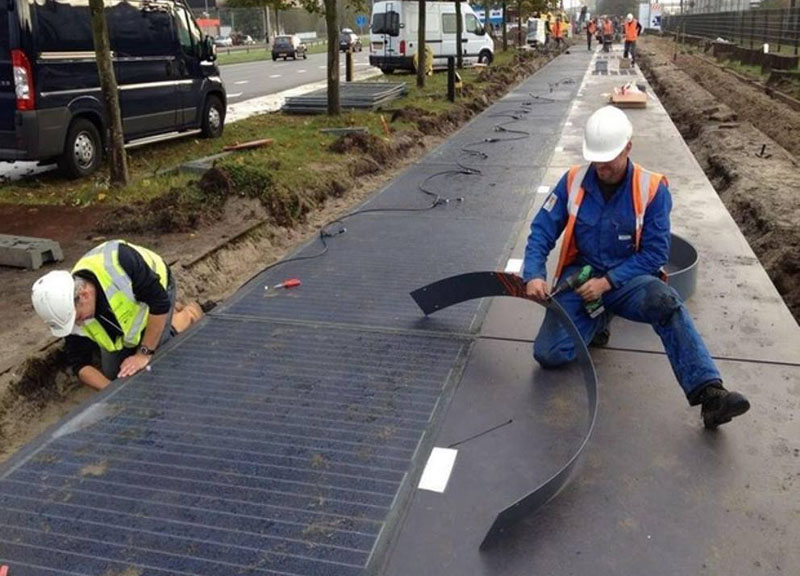 Andare in bicicletta è ancora più greenInaugurata la prima pista fotovoltaica Andare in bicicletta è ancora più greenInaugurata la prima pista fotovoltaica