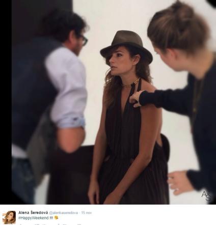 Alena Seredova, scatti bollenti sui social Alena Seredova, scatti bollenti sui social