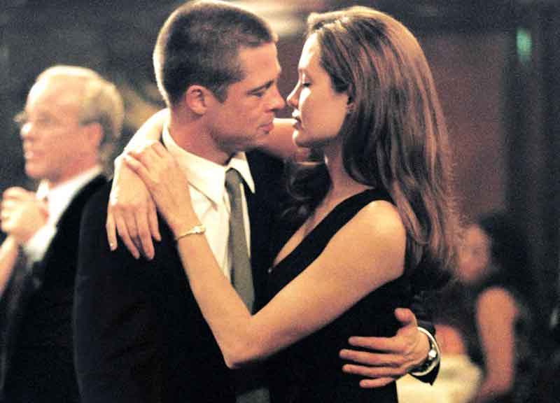 Jolie e Pitt insieme al cinema. Bis dopo il galeotto Mr e Mrs Smith Jolie e Pitt insieme al cinema. Bis dopo il galeotto Mr e Mrs Smith